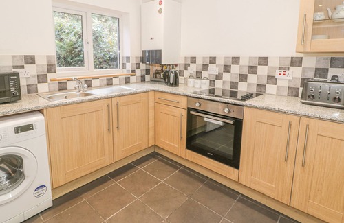 Bethesda Cottage | CRUD YR AWEL, family friendly, character holiday cottage in Bethesda
