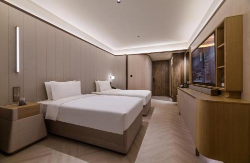 Pudong Hotel | Crystal Orange Shanghai Lujiazui Financial Center Hotel