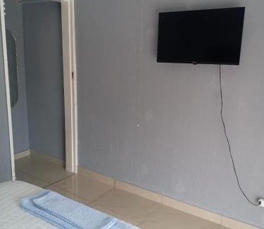 Benoni Bed & Breakfast | Crystal Park Guest House
