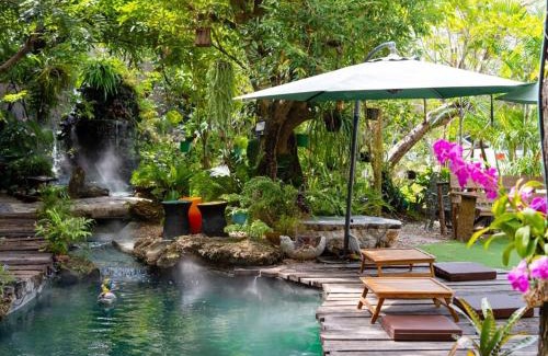 Nai Mueang Hotel | Crystal Resort Korat