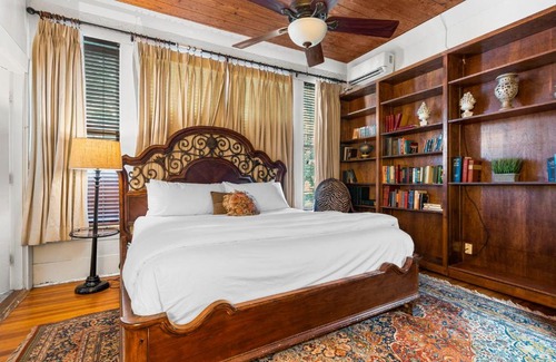 Heritage Bed & Breakfast | Crystal River Inn