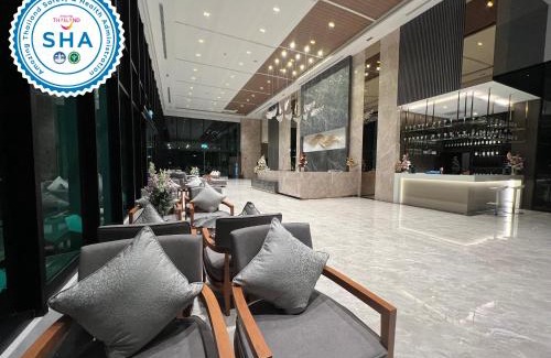 Srisa Chorakhe Noi Hotel | Crystal Srivaree Suvarnabhumi Hotel