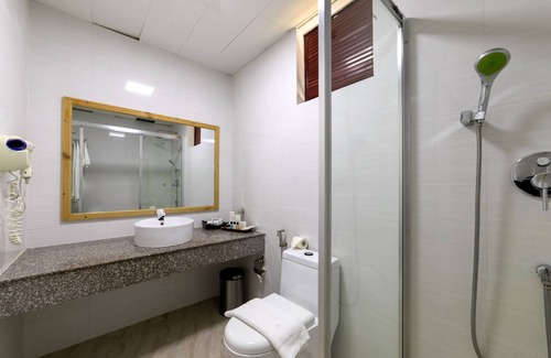 Maafushi Hotel | Crystal Sands Villa