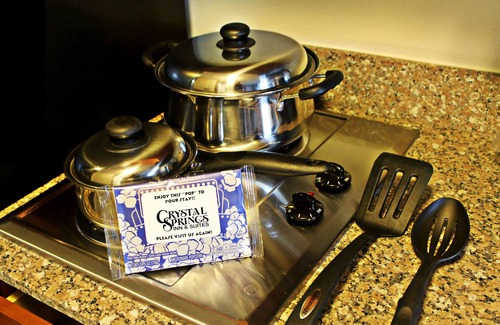 Towanda Hotel | Crystal Springs Inn and Suites