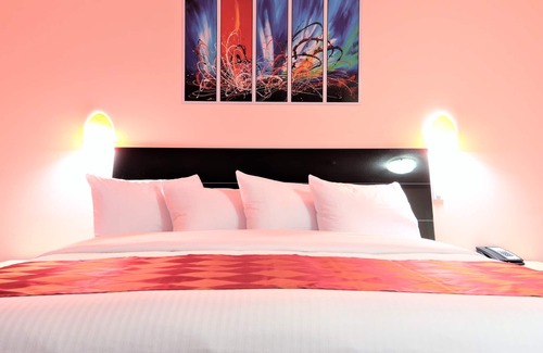 Leduc Hotel | Crystal Star Inn Edmonton Airport