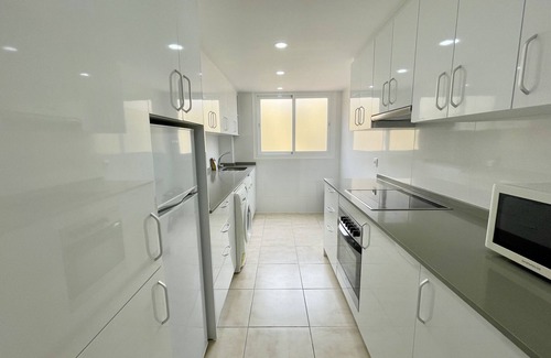 Sitio de Calahonda Apartment | CS214 Spacious 3-bed, 2-bath apartment in Doña Lola, Calahonda, between Fuengirola and Marbella