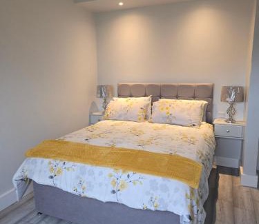 Ballydavid Apartment | Cuas view
