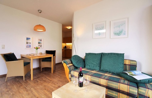 Kuhlungsborn Ost Apartment | Cubanze 43 WE 24: cozy 2-room apartment with balcony