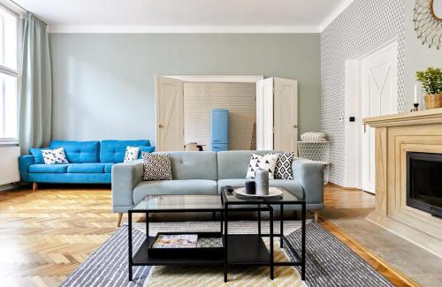 Josefov Apartment | Cubistic Residence Eliska/Jewish Quarter/Old Town