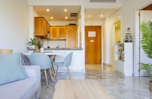 Alhaurin de la Torre Apartment | Cubo's Apartment Sol Andalusi/air conditioning/free wifi/communal pool
