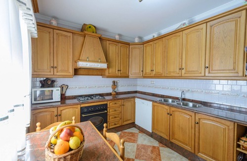 Alhaurin de la Torre Villa | Cubo's Villa Torre Encina/air conditioning/free wifi/private pool/terrace
