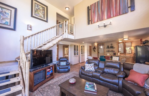 Cuchara Bed & Breakfast | Cucharas River B&B