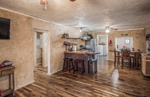 Ruidoso Cabin | Cuddle Up In the Upper Canyon!
