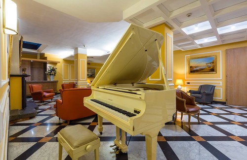 Naples Hotel | Culture Hotel Villa Capodimonte