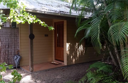 Cannon Valley Cottage | Curlew Cottage - Wildlife Haven