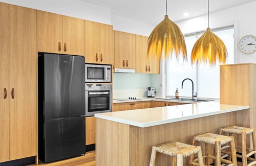 Currumbin House | Currumbin Beach Holiday Home - 200m to the beach