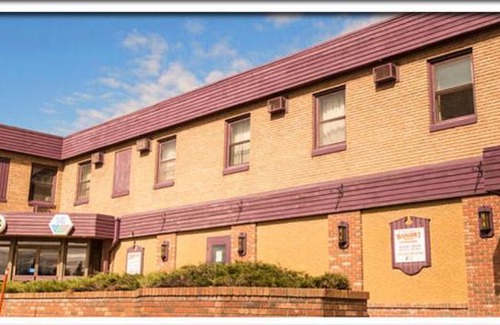 East Kildonan Hotel | Curtis Gordon Motor Hotel