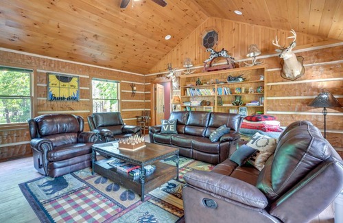 Clarklake House | Custom-Built Clarklake Cabin Sauna and Cold Plunge!