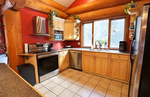 Crescent Valley House | Custom Timber Frame Home with Hot Tub