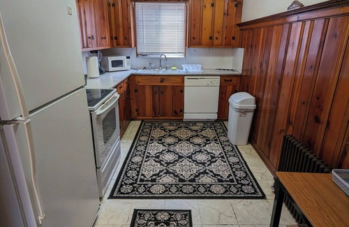 Ottawa House | Cute, beautiful 2 Bd/1Bt near Promedica