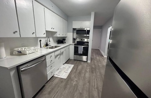 Highland Park House | Cute Highland Park Entire Unit A