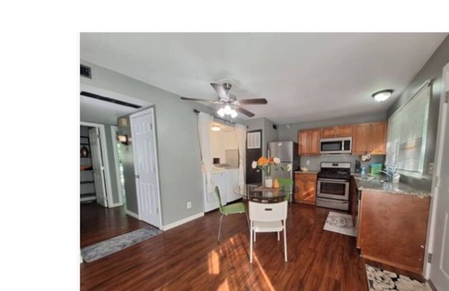 Barnhart House | Cute town house with fenced backyard