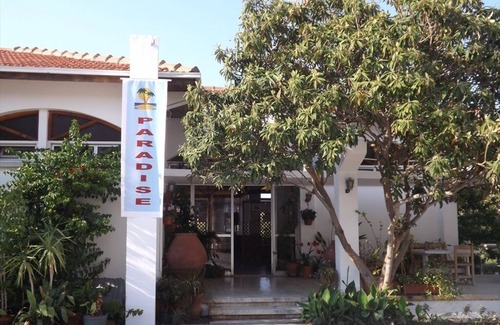 Kyrenia House | Paradise Holiday Bungalows - Best Location next to Cratos Beach Club