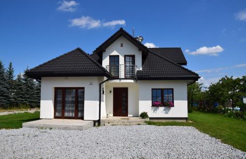 Dlugoleka House | Cyprysowa 7