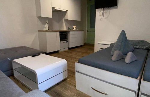 Ostrava City Centre Apartment | 85 m² Apartment ∙ 3 bedrooms ∙ 8 guests