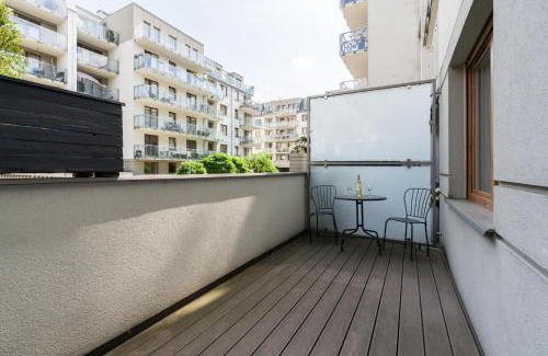Wilda Apartment | Czarnieckiego Apartment with Balcony Poznań by Noclegi Renters