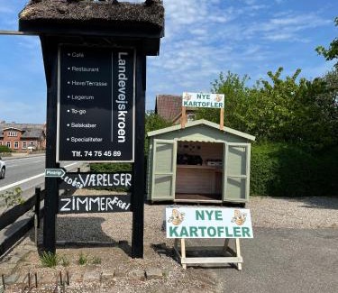 Tønder Municipality Hotel | Døstrup Landevejskro & Motel