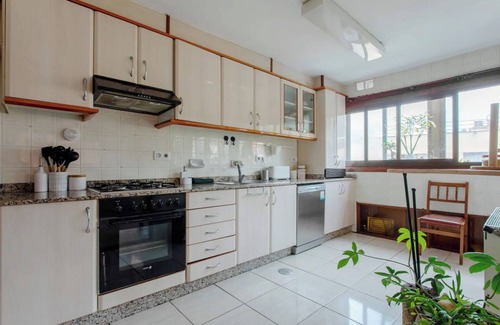 Perillo Condo | Dúplex Espacioso Para 8 Personas + Bebé en Playa de Bastiagueiro, A Coruña