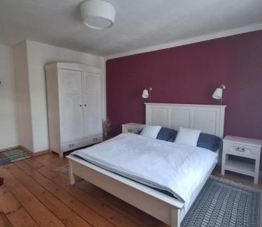 Nydek House | Dům u rybníka