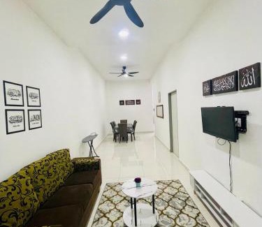 Seremban House | D Alamanda Islam Homestay