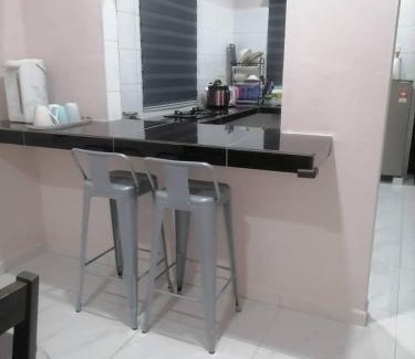 Kampung Sungai C House | D'Nuha homestay Unit 2 Chenderong Balai Teluk Intan