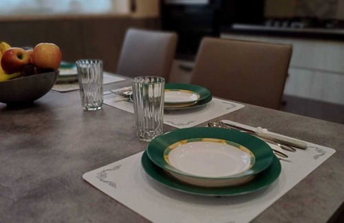 Fuorigrotta Apartment | "D'Oltremare home" apartment in strategic area