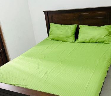 Hali-Ela House | D2 Holiday Inn