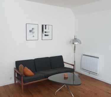 La Croix-Hellean Apartment | Dacoté Studio