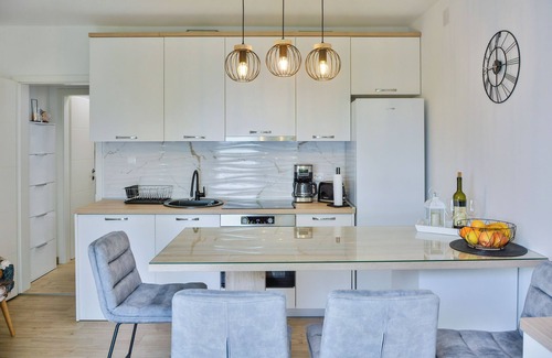 Senj Apartment | 'DADO' apartment with sea view, 2 minutes walk to the bath book !