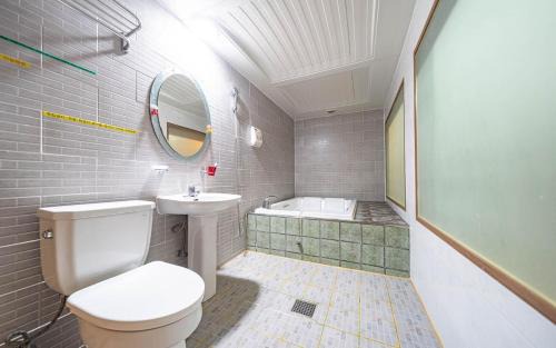 Ansan Hotel | Daebudo Hue Motel