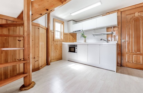 Ansan House | Daebudo Sketch Pension