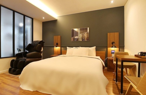 Daedeok-gu Hotel | Daejeon Sintanjin Naru Motel