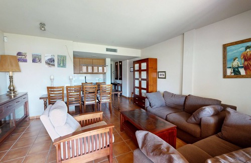 El Perello Ski Chalet | Daffodil