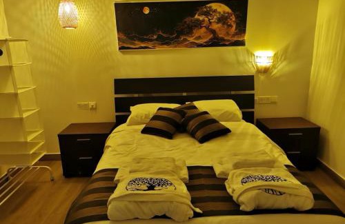 Kannaviou House | Daglas suit
