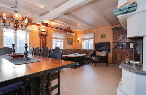 Oystre Slidre House | Dale Gård