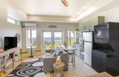 Hilham Apartment | ‘Dale Hollow Sunset Studio’ w/Incredible Views!