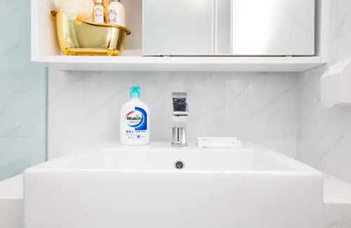 Shahekou Apartment | Dalian Shahekou·Peace Square· Locals Apartment 00162850