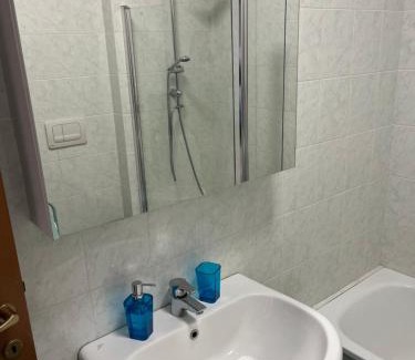 Rozzano Apartment | Dalla CHIESA
