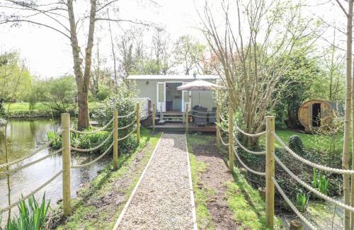 Badwell Ash House | Damsel Shepherds Hut
