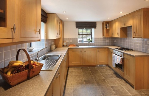 Macclesfield House | Damson holiday cottage is an amazing building with a rich history dating back to the 1850s